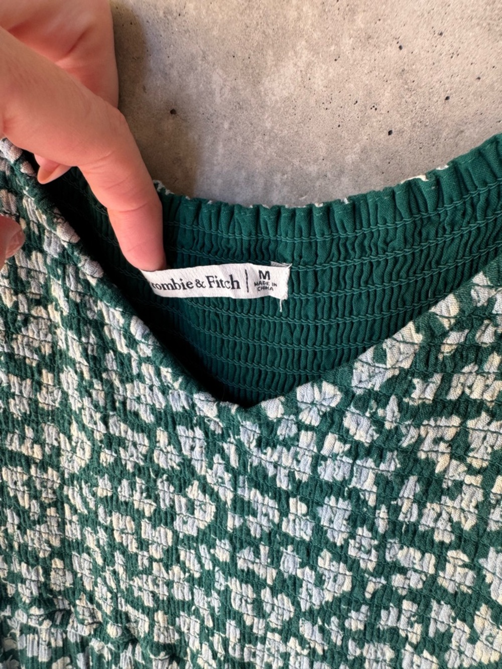 Abercrombie & Fitch Green Floral Midi Dress with Puff Sleeves - Picture 5 of 6